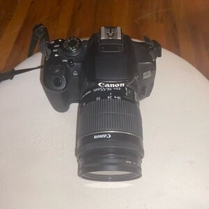 Canon EOS 700D (AKA Rebel T5i) with 18-55 Lens & 75-300 Lens